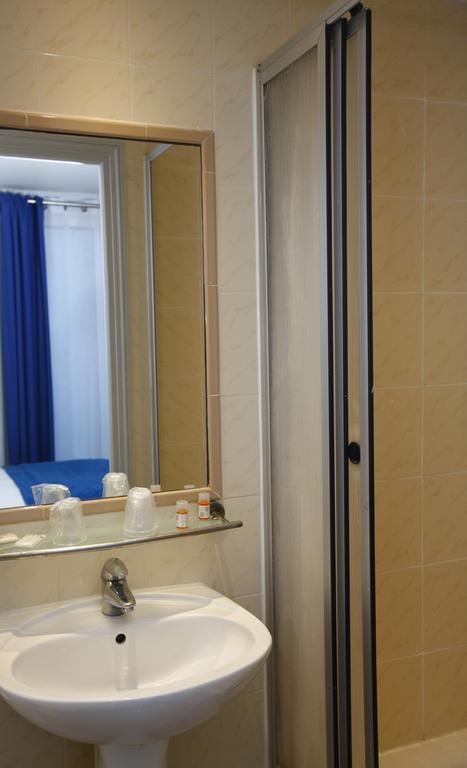 Hôtel Sunny Paris Bagian luar foto
